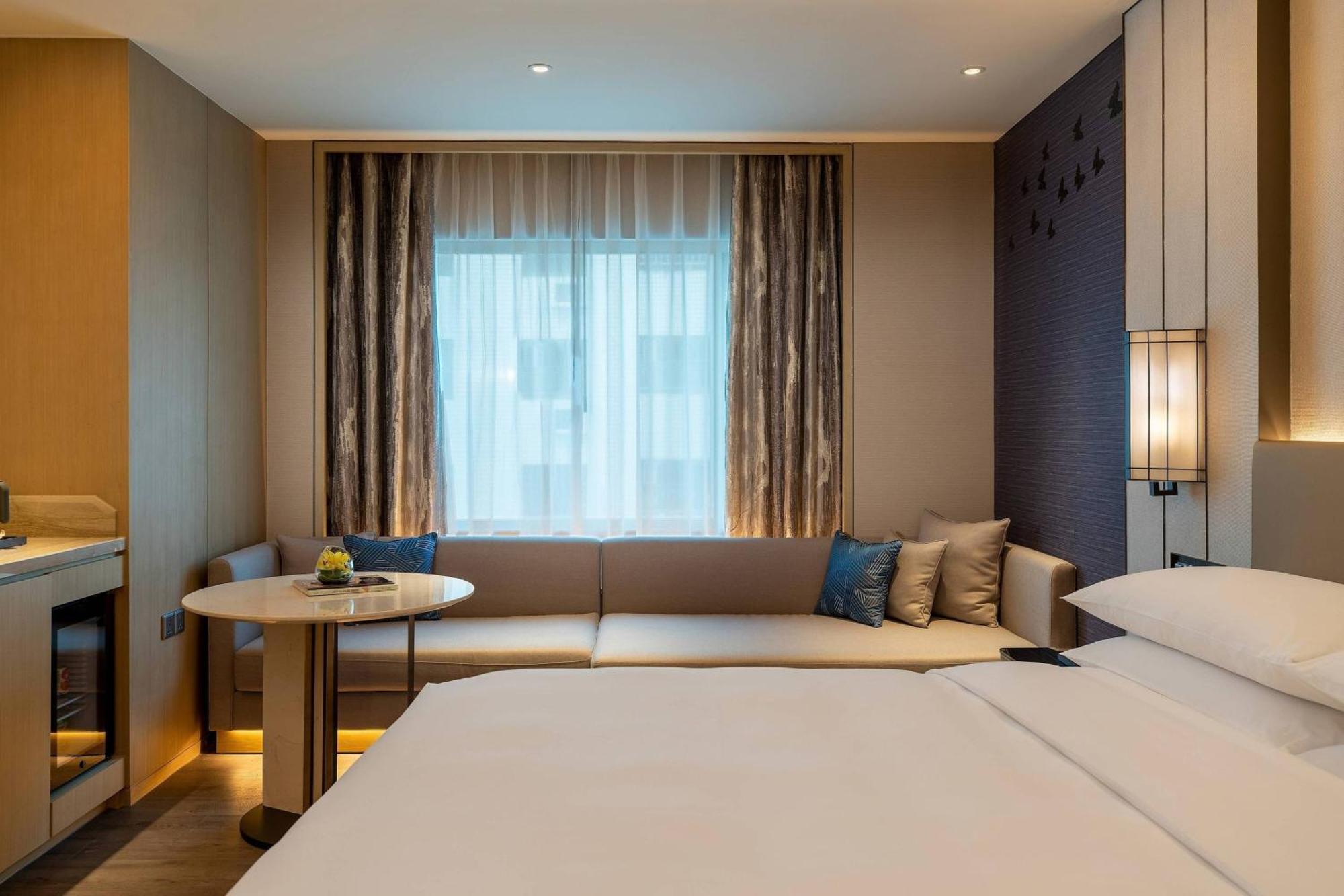 Renaissance Shenzhen Luohu Hotel Eksteriør billede