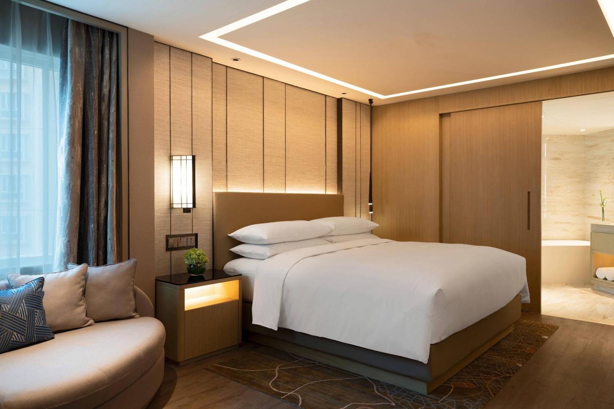 Renaissance Shenzhen Luohu Hotel Eksteriør billede