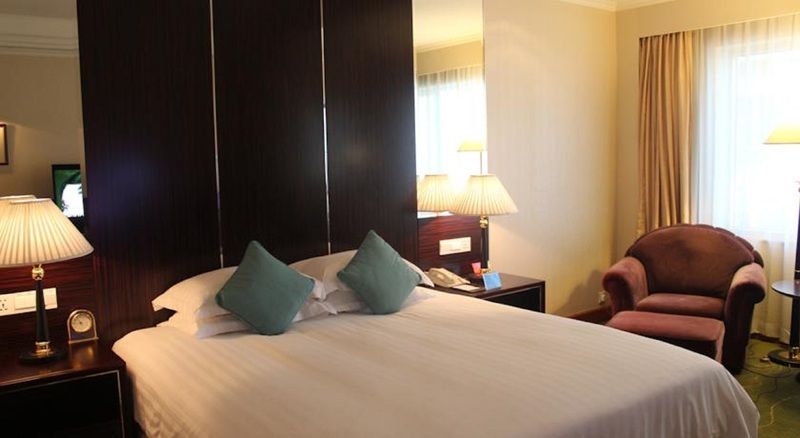 Renaissance Shenzhen Luohu Hotel Eksteriør billede